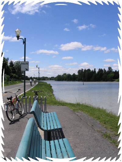 petite halte au bord du canal de Chambly